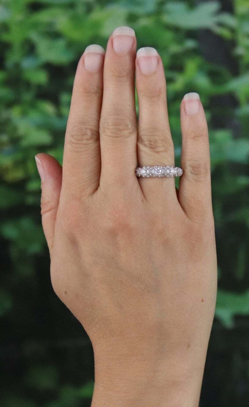 Sterling Silver Ornate Sparkly Cubic Zirconia Band Ring Size 8 - Picture 2 of 9